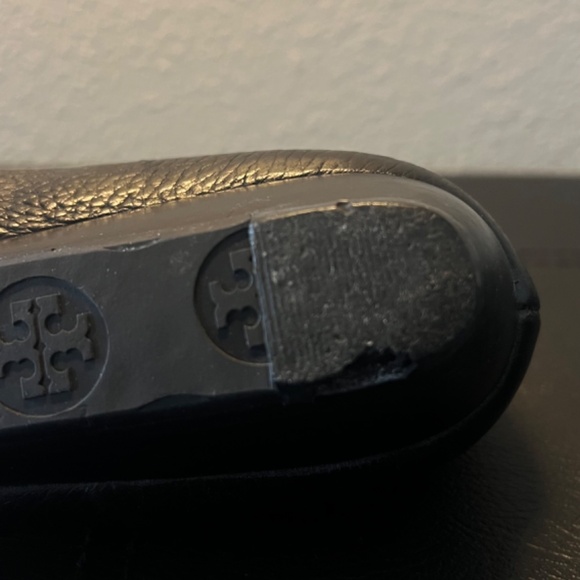 Tory Burch Size 8 - Picture 6 of 8